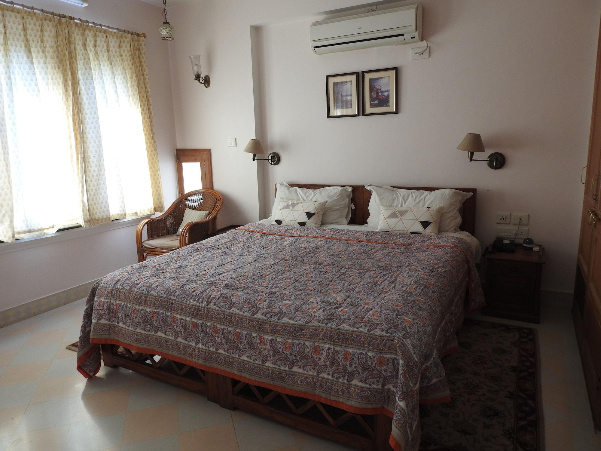 Om Niwas Suite Hotel Jaipur Bagian luar foto