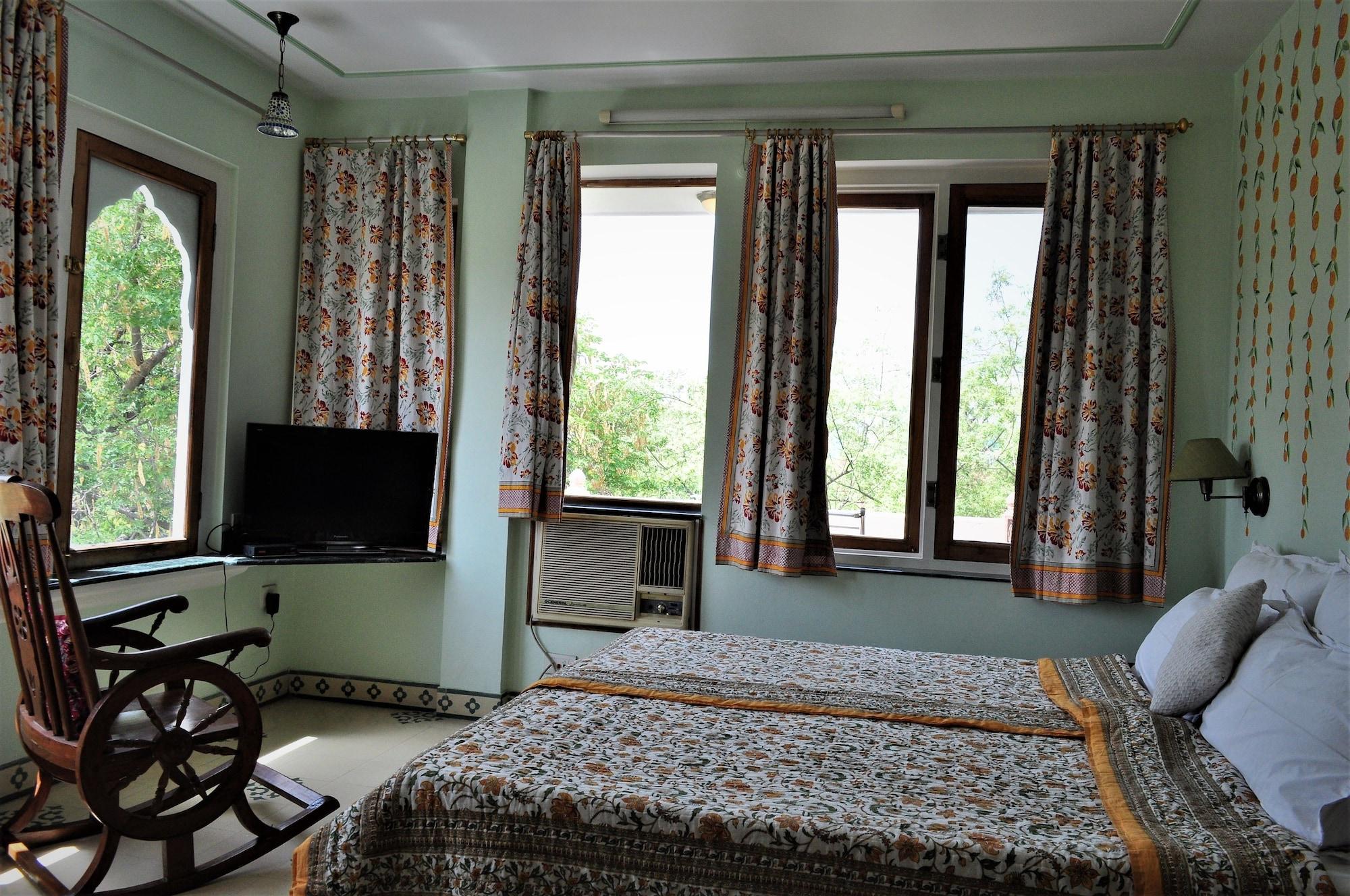 Om Niwas Suite Hotel Jaipur Bagian luar foto
