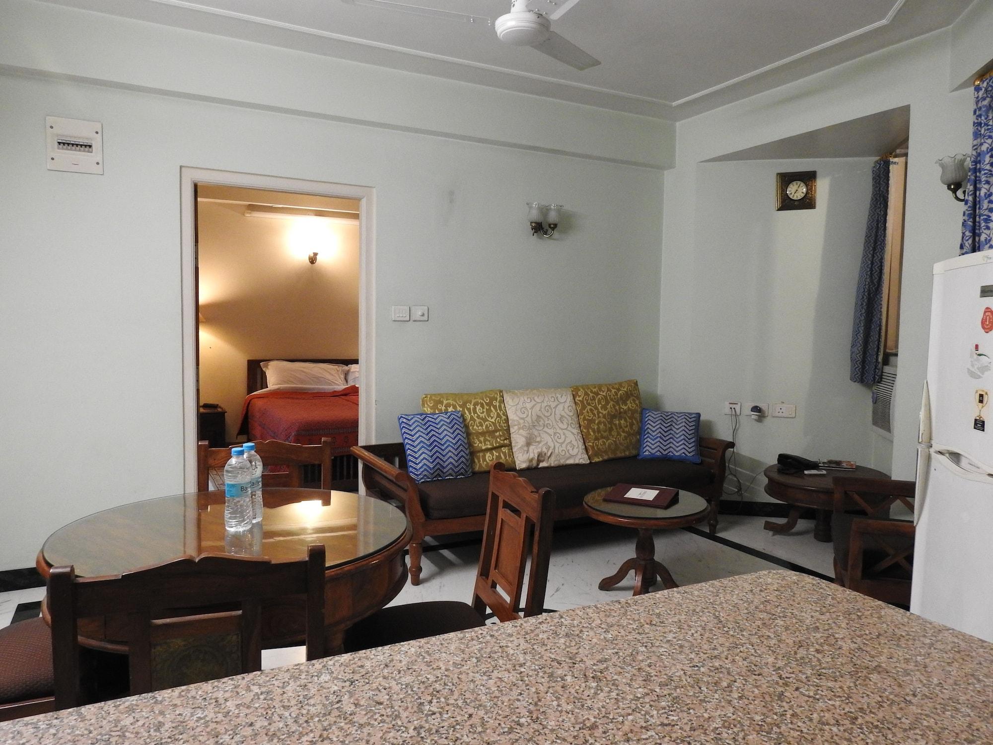 Om Niwas Suite Hotel Jaipur Bagian luar foto